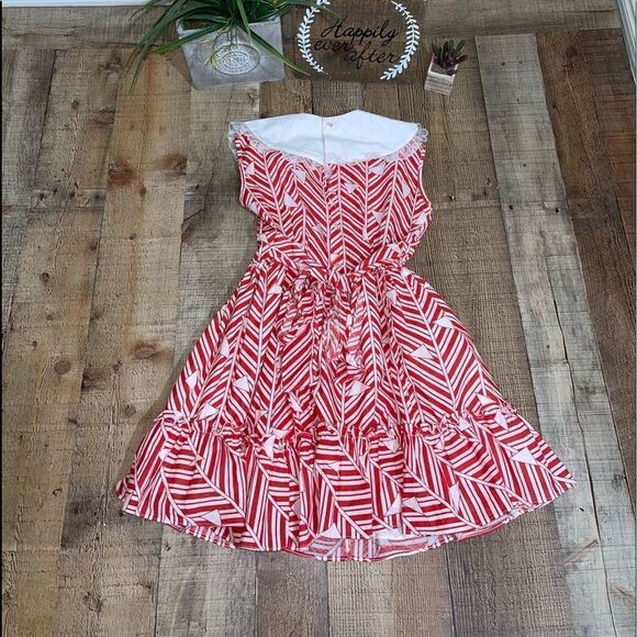 Martha's Miniatures We're Fussy VTG 80s Red Dress Sz 10 Lace Collar Bells. - Picture 6 of 7